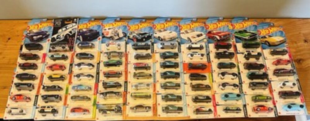 Hot Wheels 2022 Die Cast 68 Car Lot NIB